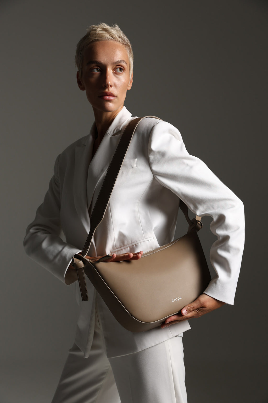 Leather bag Etape Croissant Grande Lait Nappa