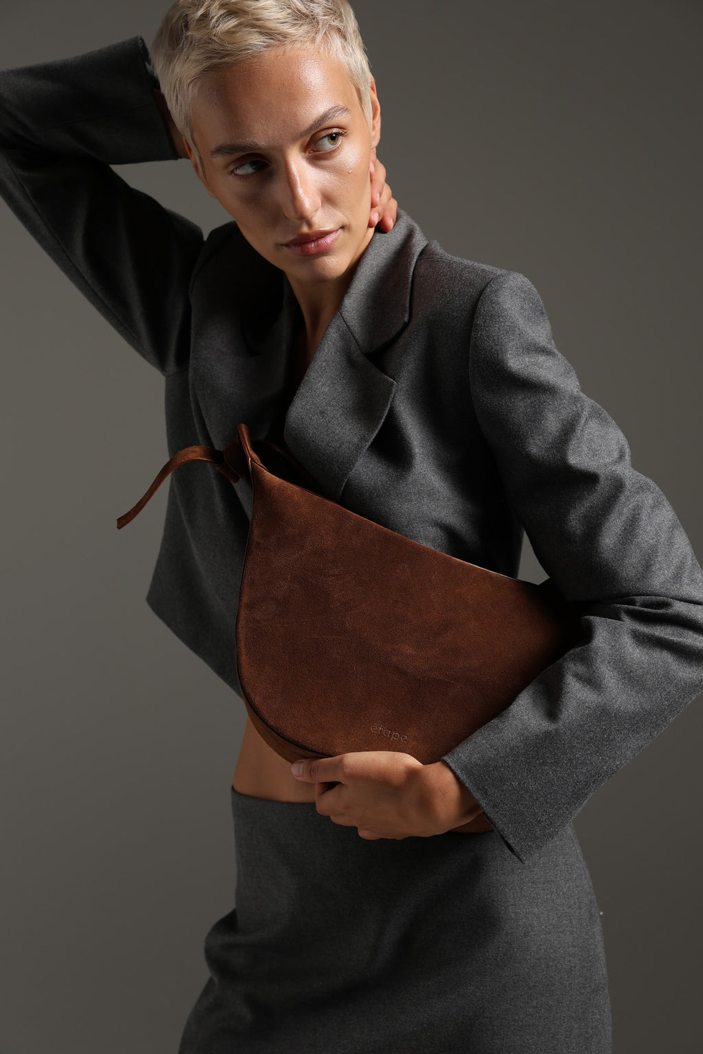 Suede bag Etape Croissant Grande Chocolate Suede